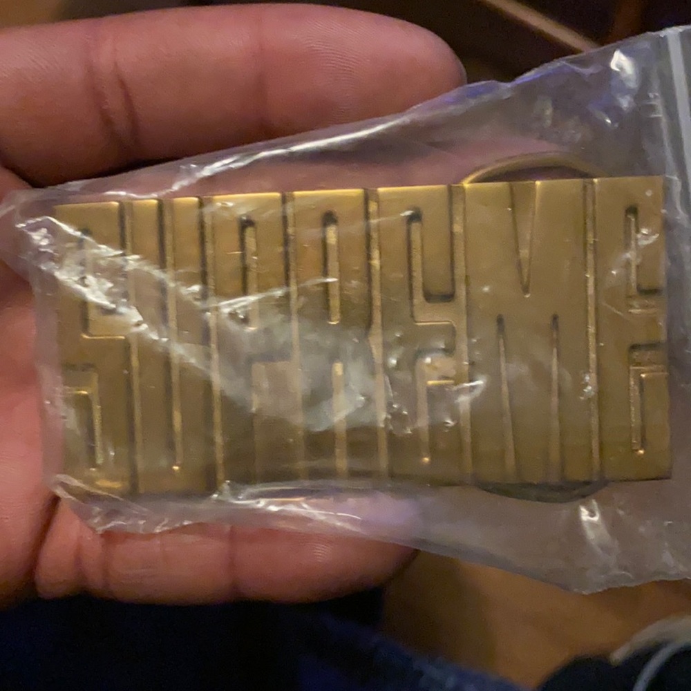 COPY - Gold supreme belt buckle